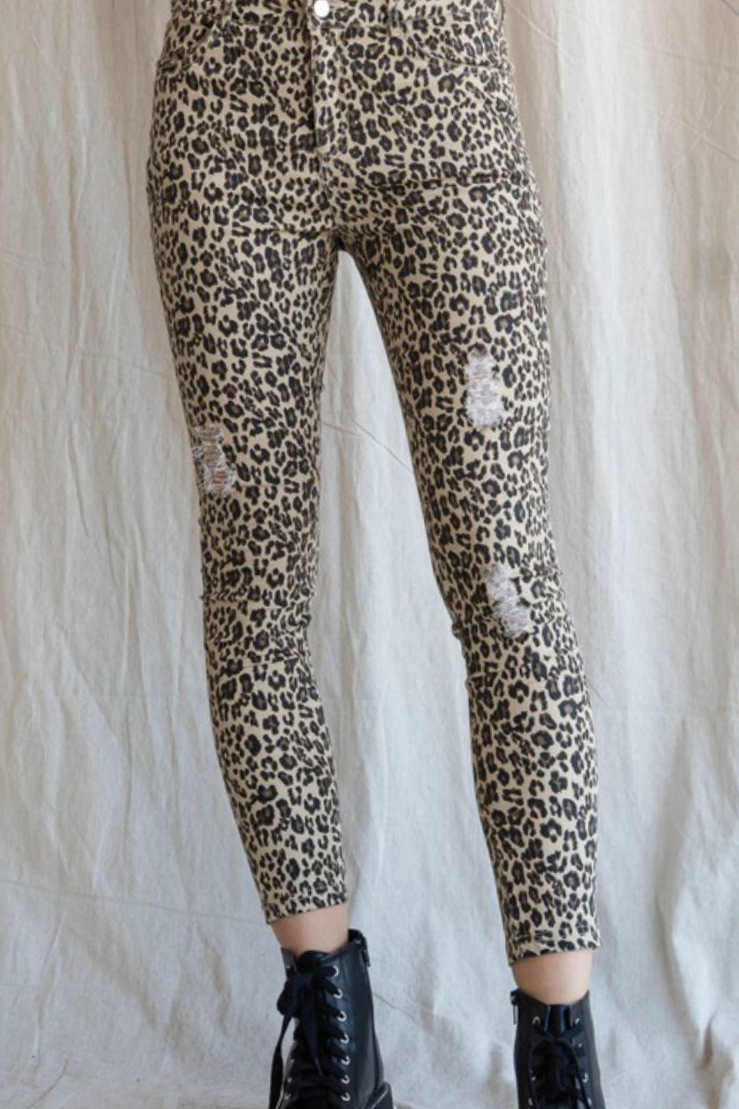 NYC Trip Leopard Distressed Skinny Jean
