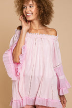 Load image into Gallery viewer, Parker Off The Shoulder Sweet Pea Top

